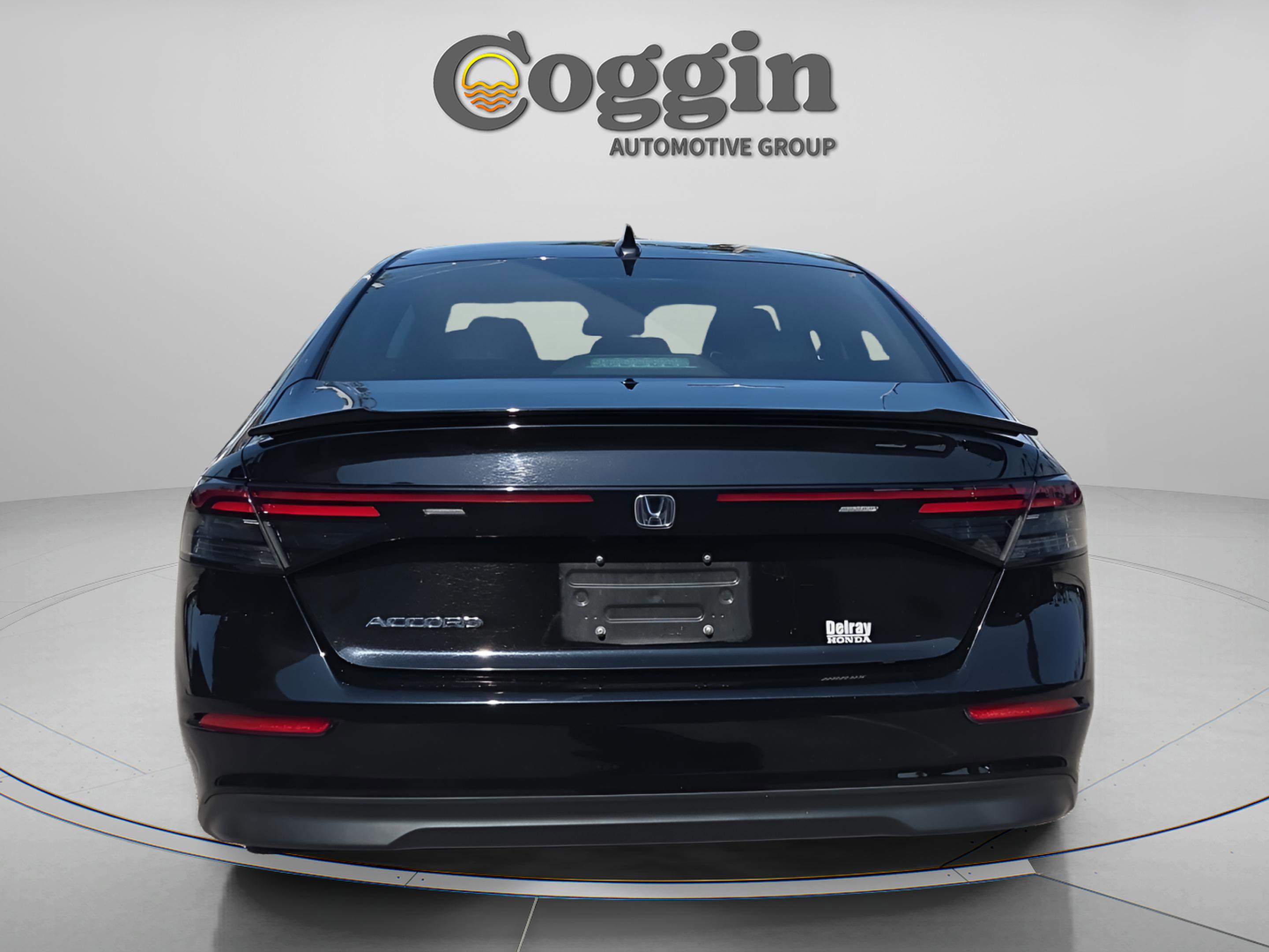 Used 2023 Honda Accord EX image 4