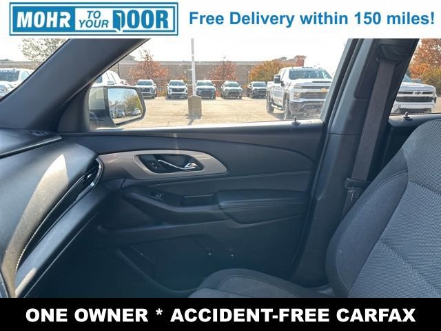 Used 2023 Chevrolet Traverse LT image 28
