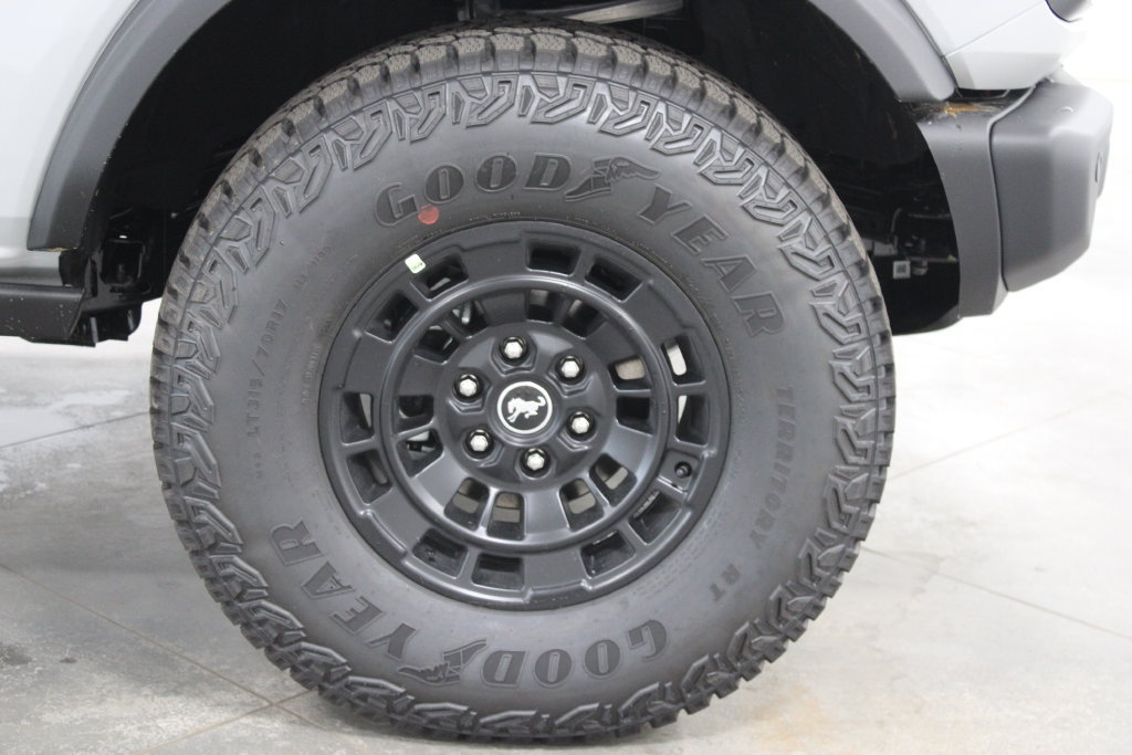 New 2026 Ford Bronco Badlands AWD/4WD image 13