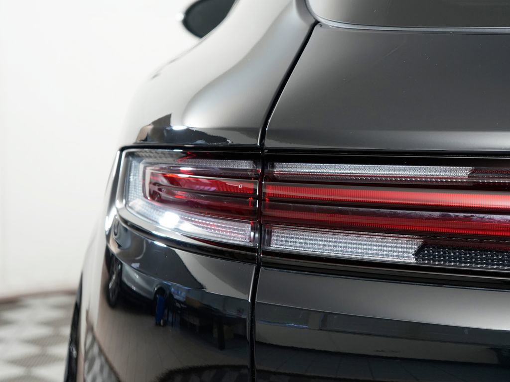 Certified 2024 Porsche Cayenne AWD/4WD image 12