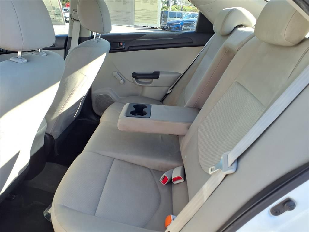 Used 2011 Kia Forte LX image 11