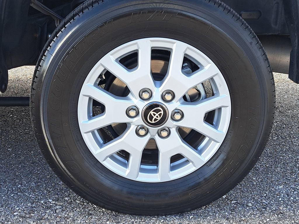 Certified 2024 Toyota Tacoma SR5 image 5