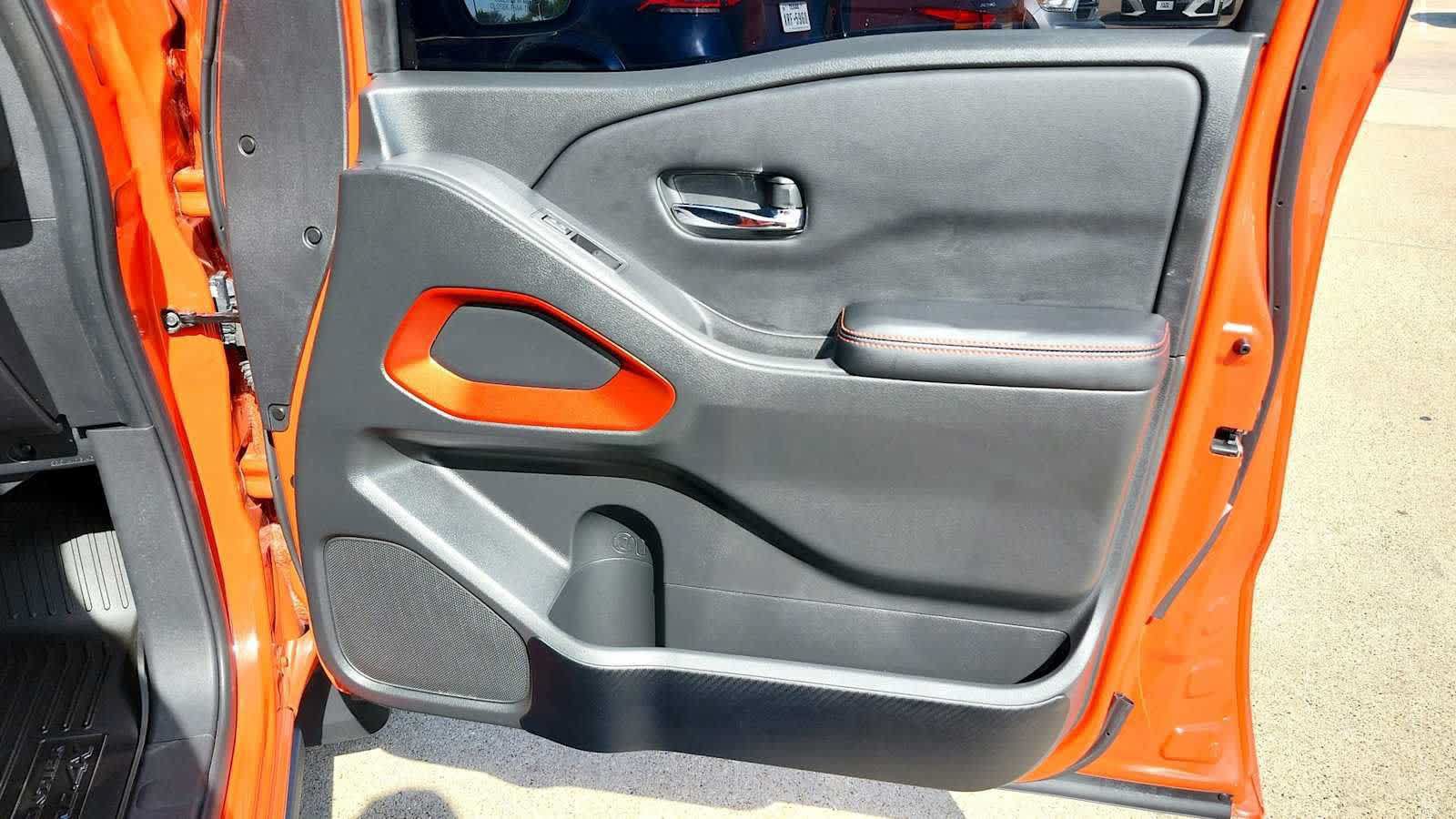 Used 2025 Nissan Frontier PRO-4X w/ Interior Protection Package AWD/4WD image 33
