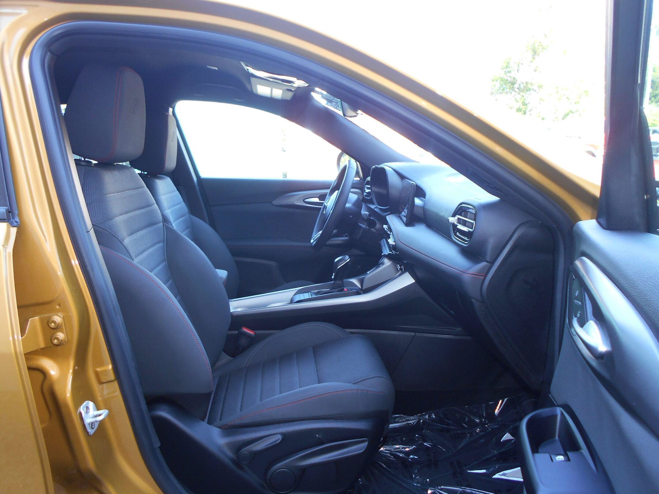 Used 2024 Dodge Hornet GT w/ Cold Weather Group AWD/4WD image 24