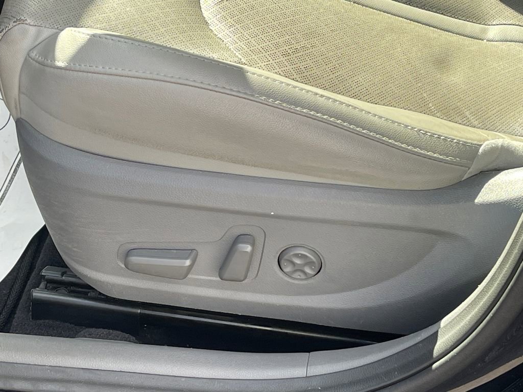 Used 2016 Kia Optima EX image 30