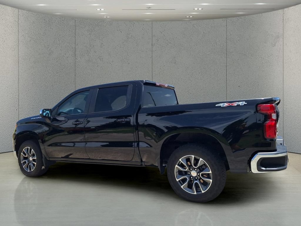 Used 2023 Chevrolet Silverado 1500 LT AWD/4WD image 7