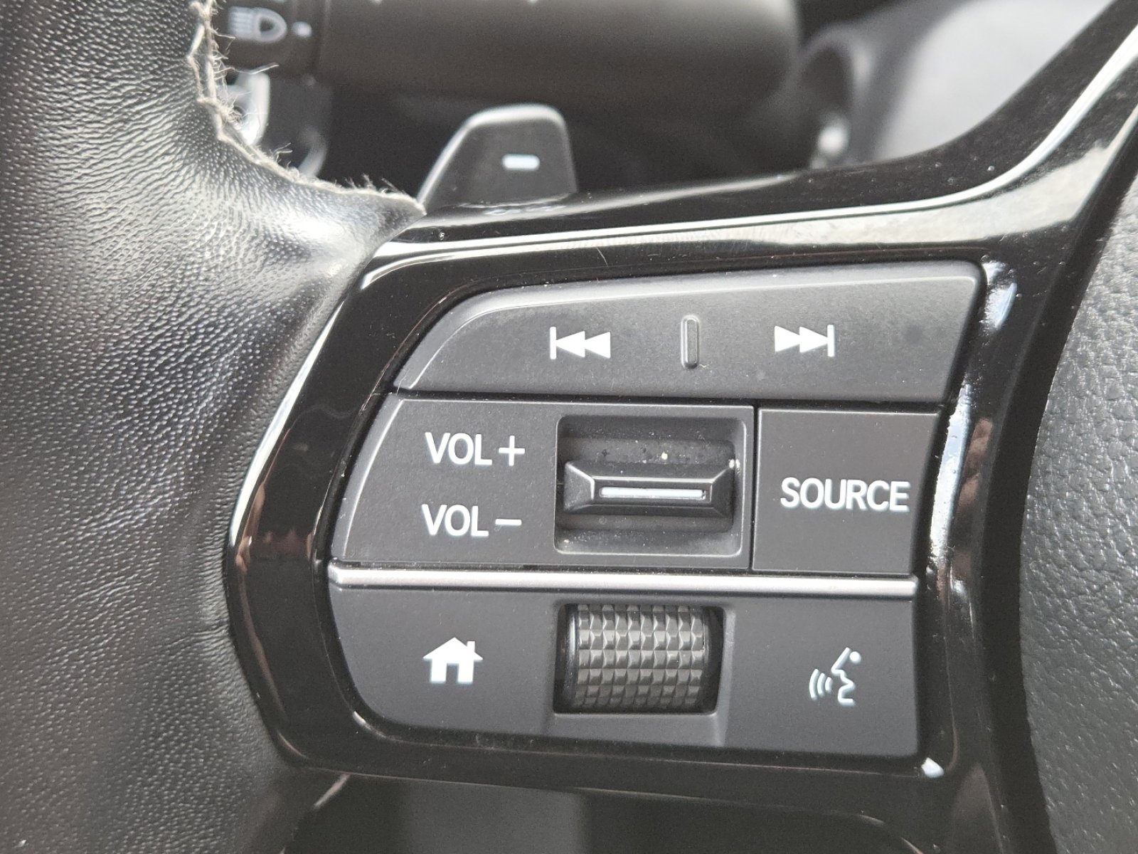 Used 2024 Honda Civic Sport image 32