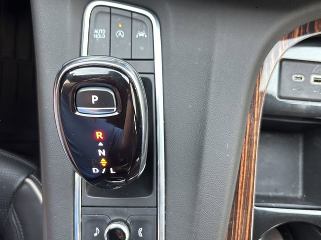 Used 2021 Cadillac Escalade ESV Premium Luxury image 31