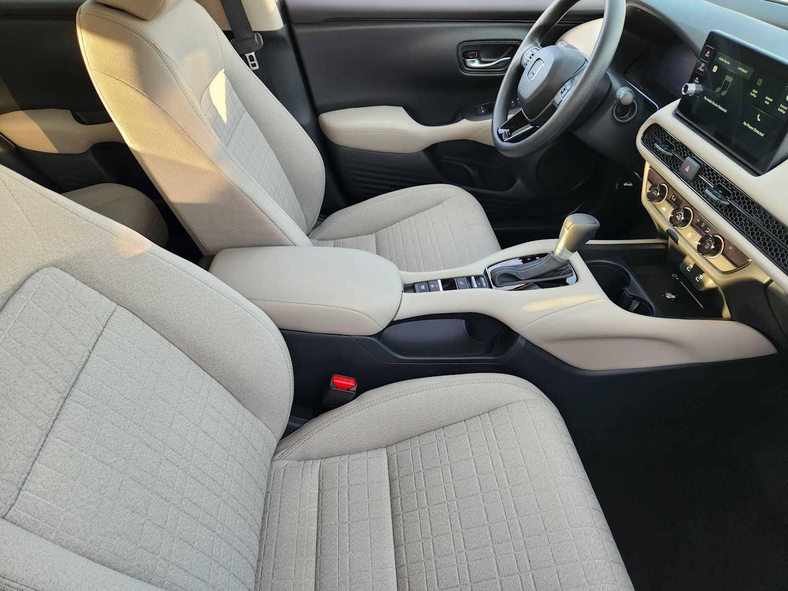 Certified 2026 Honda HR-V LX image 13