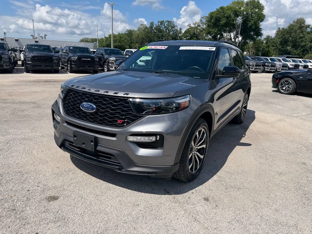 Used 2022 Ford Explorer ST AWD/4WD image 2
