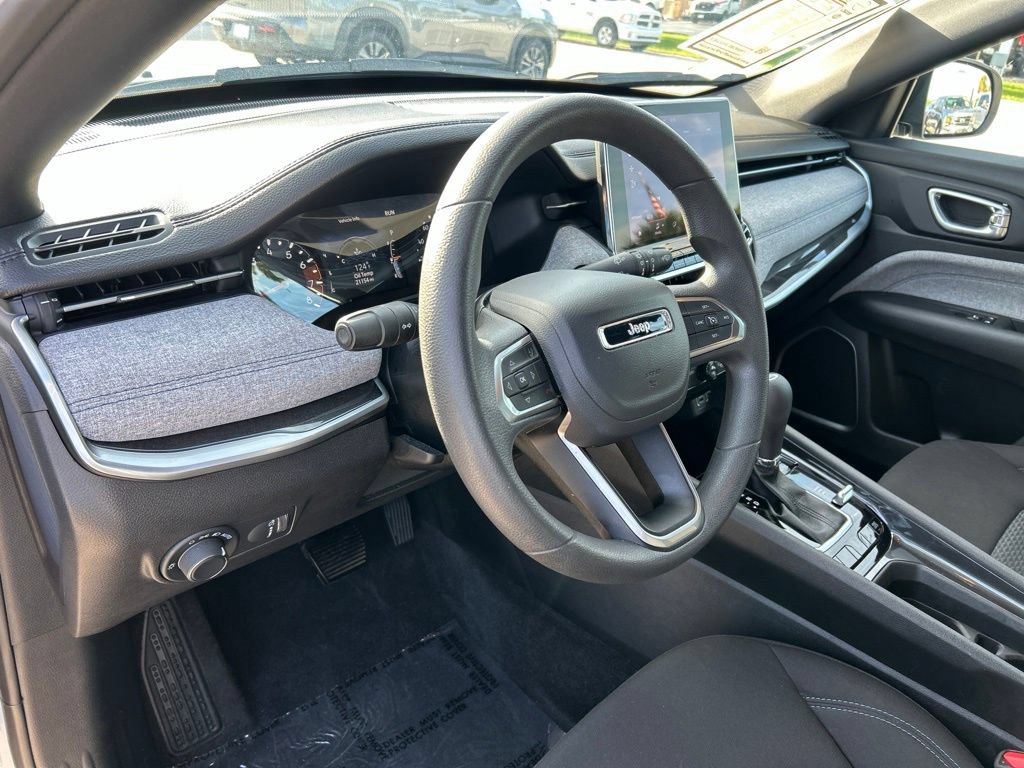 Used 2024 Jeep Compass Sport AWD/4WD image 22