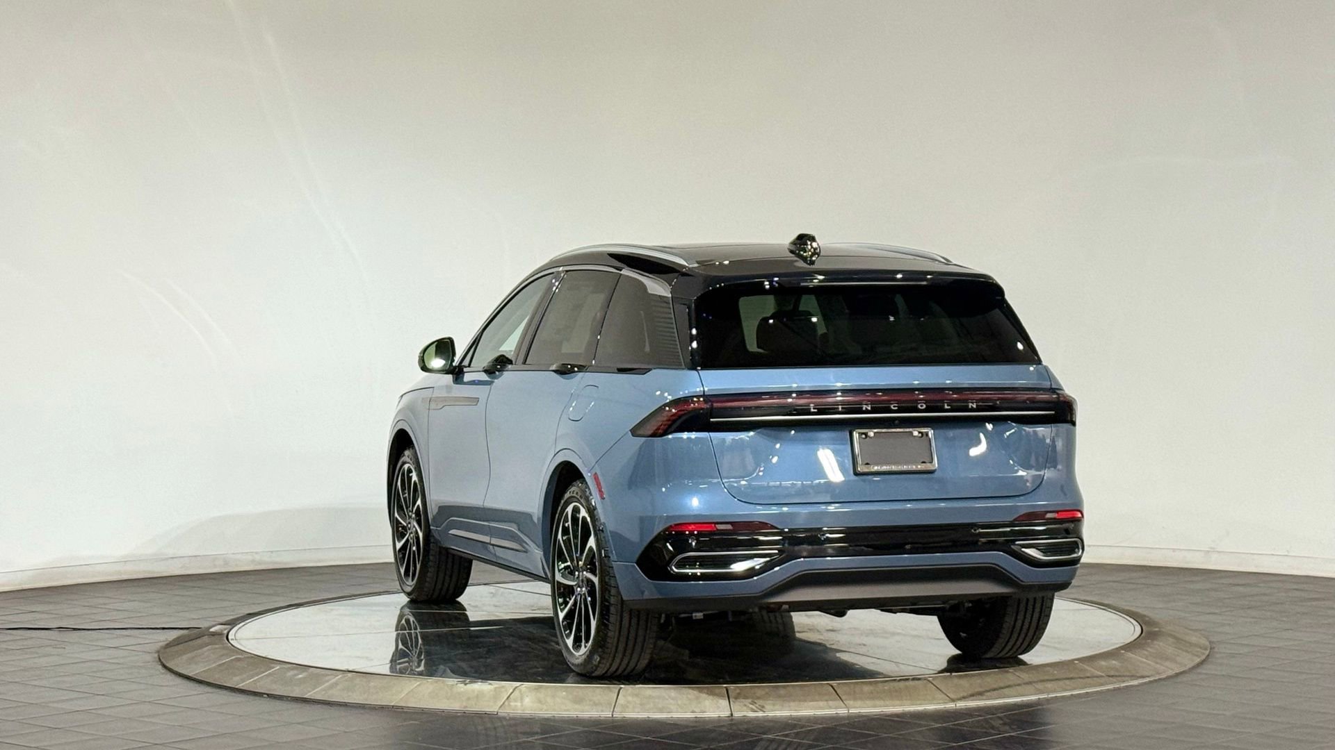 New 2026 Lincoln Nautilus Black Label AWD/4WD image 7