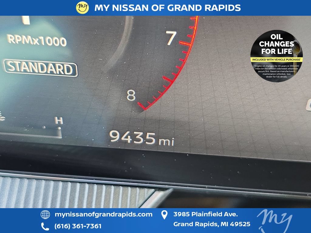 Used 2025 Nissan Murano SV AWD/4WD image 20