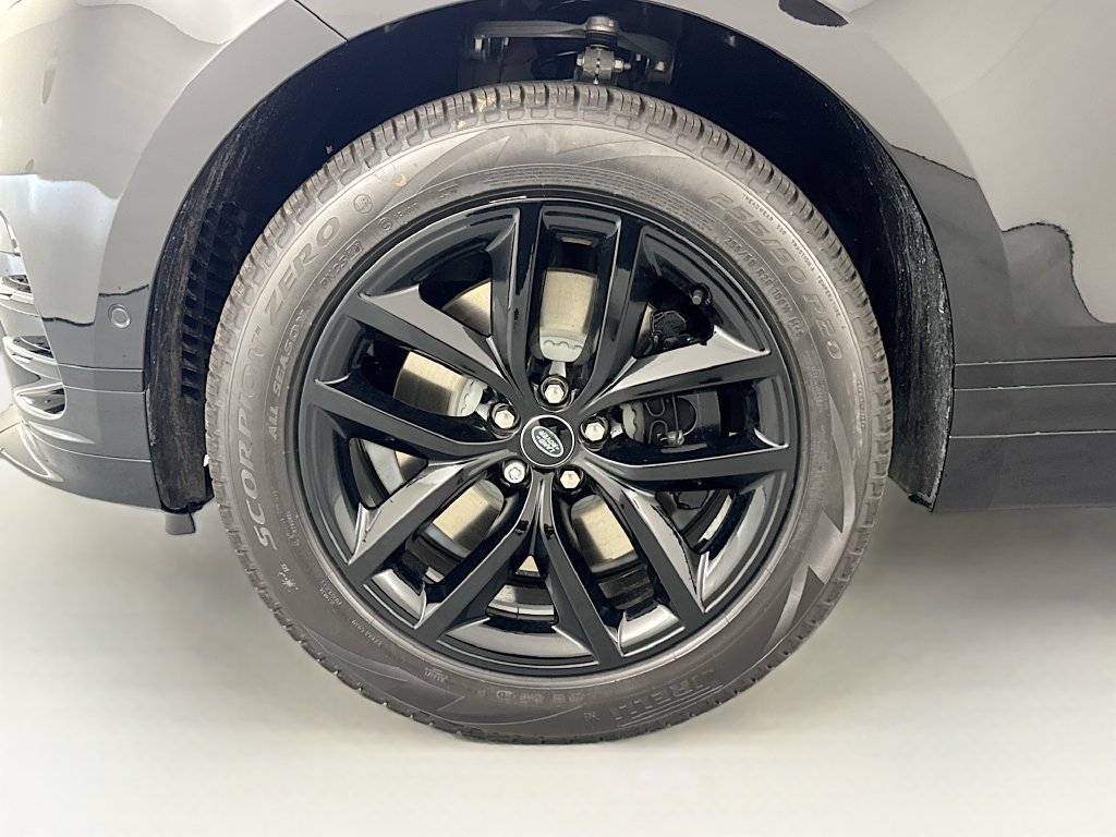 New 2026 Land Rover Range Rover Velar Belgravia AWD/4WD image 32