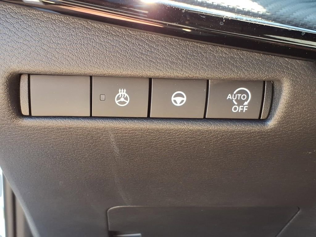 New 2026 Nissan Kicks SR w/ SR Premium Package image 17