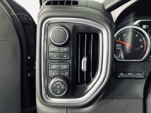 Used 2019 Chevrolet Silverado 1500 High Country image 23