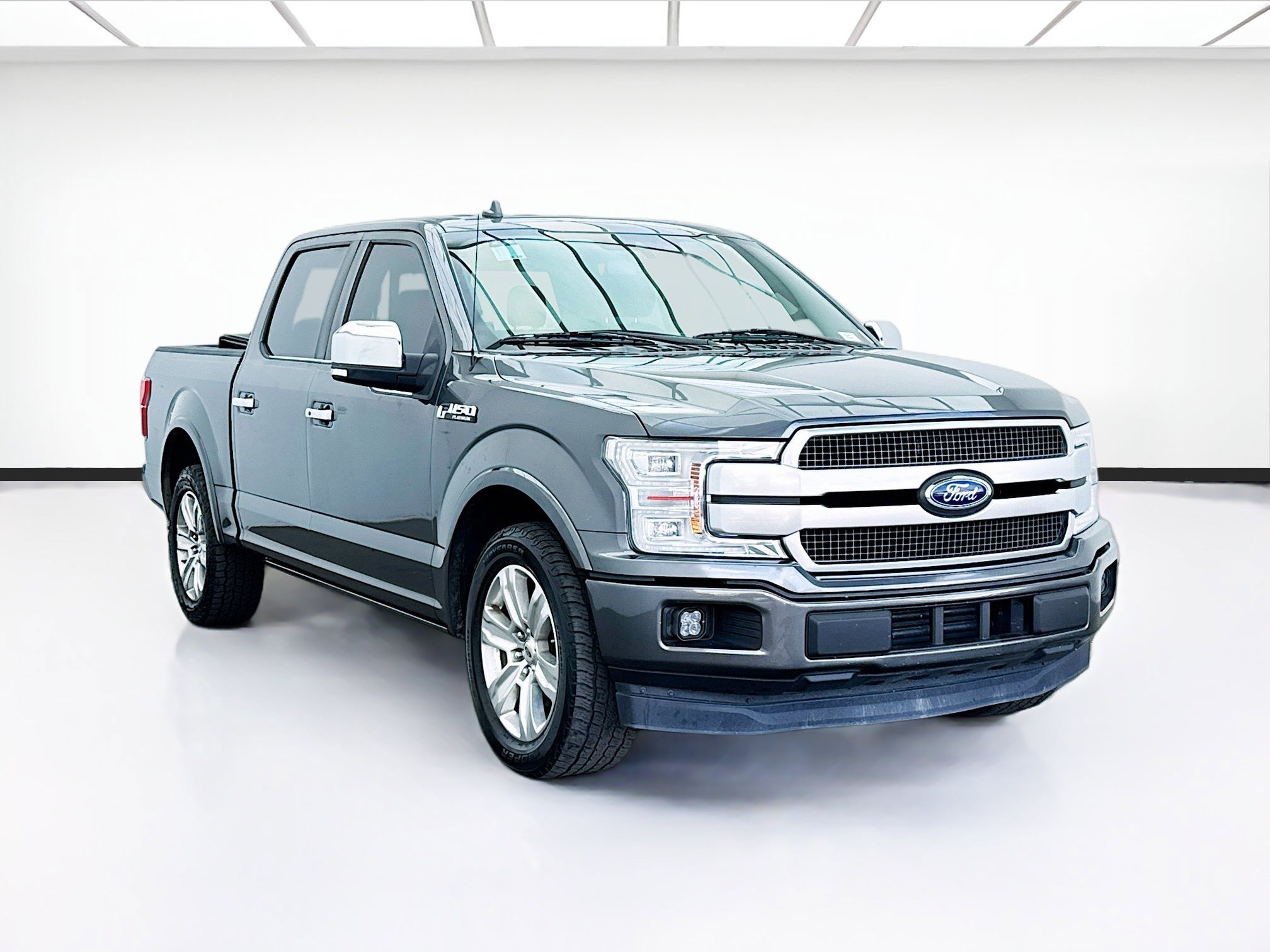 Used 2019 Ford F150 Platinum RWD image 3