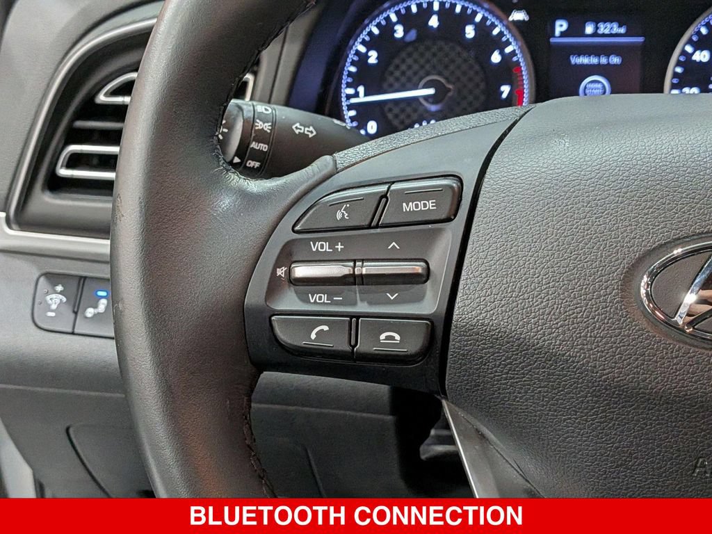 Used 2020 Hyundai Elantra Limited w/ Cargo Package (C1) FWD image 17