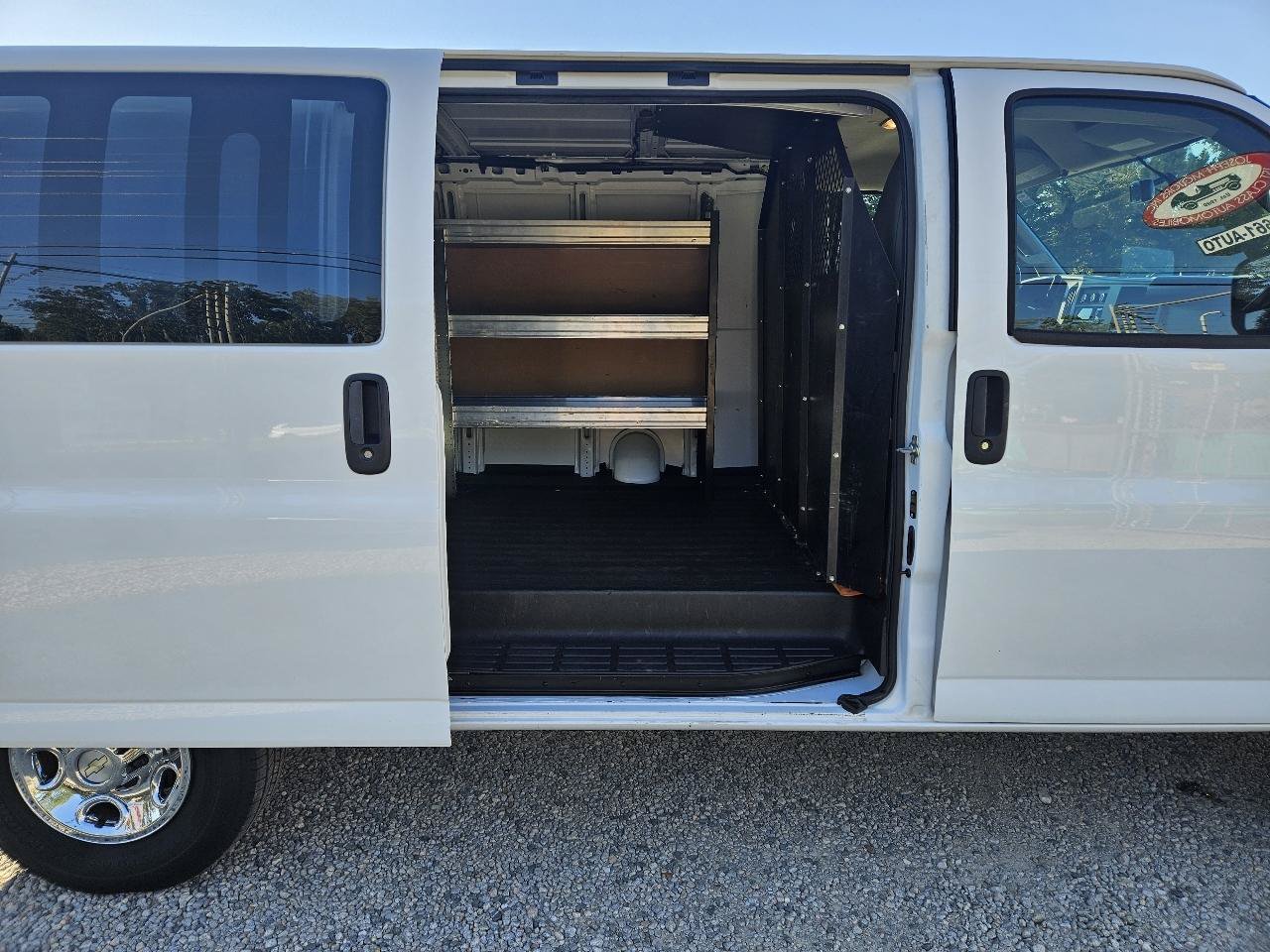 Used 2022 Chevrolet Express 2500 w/ Driver Convenience Package RWD image 22