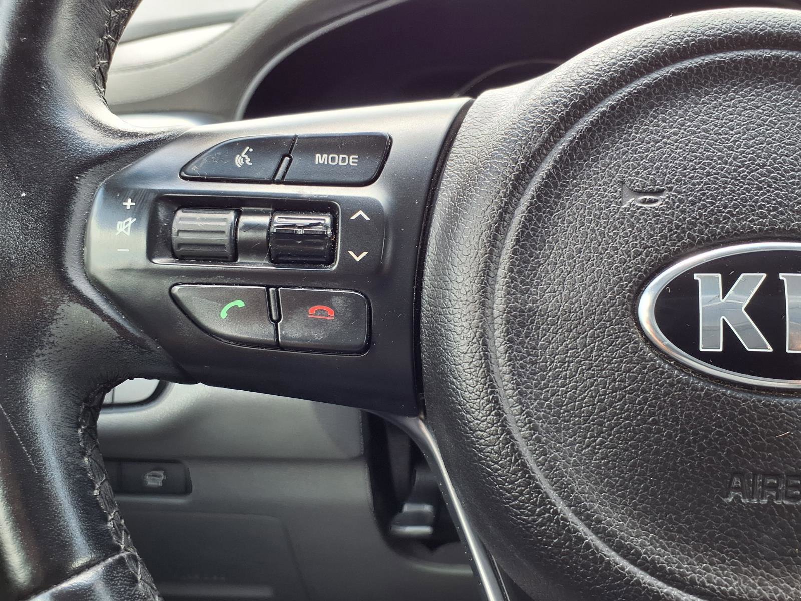 Used 2016 Kia Sorento EX w/ EX Premium Package FWD image 15