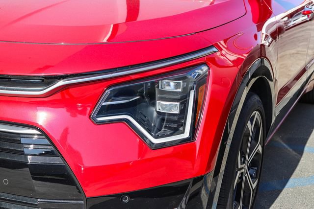Certified 2025 Kia Niro SX Touring FWD image 10