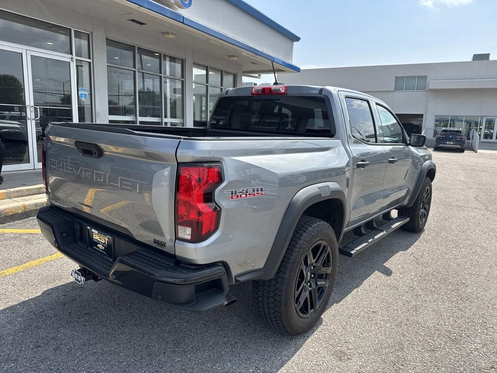 Used 2026 Chevrolet Colorado Trail Boss w/ LPO, Skid Plate Package AWD/4WD image 8
