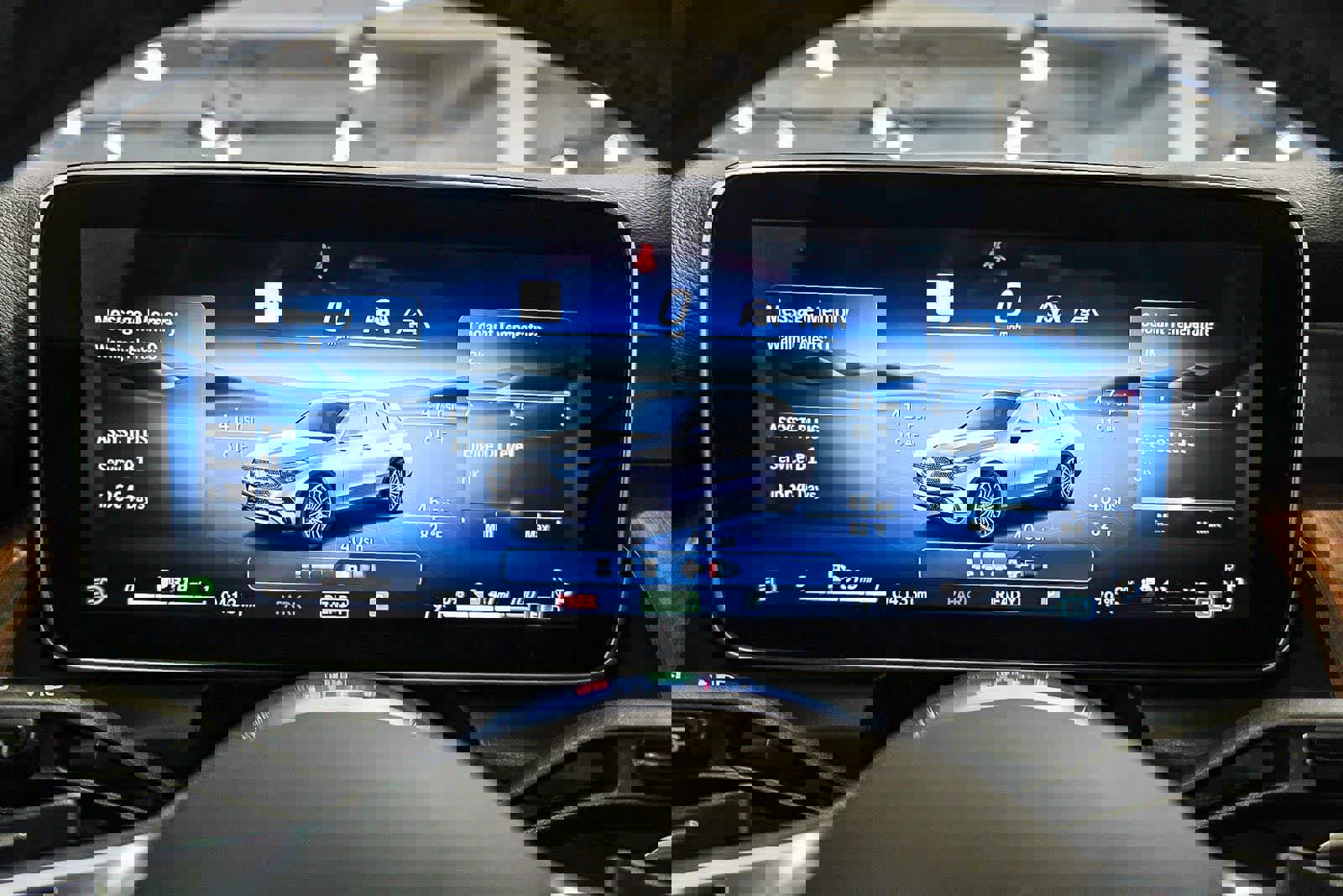 Used 2025 Mercedes-Benz GLC 350e image 25