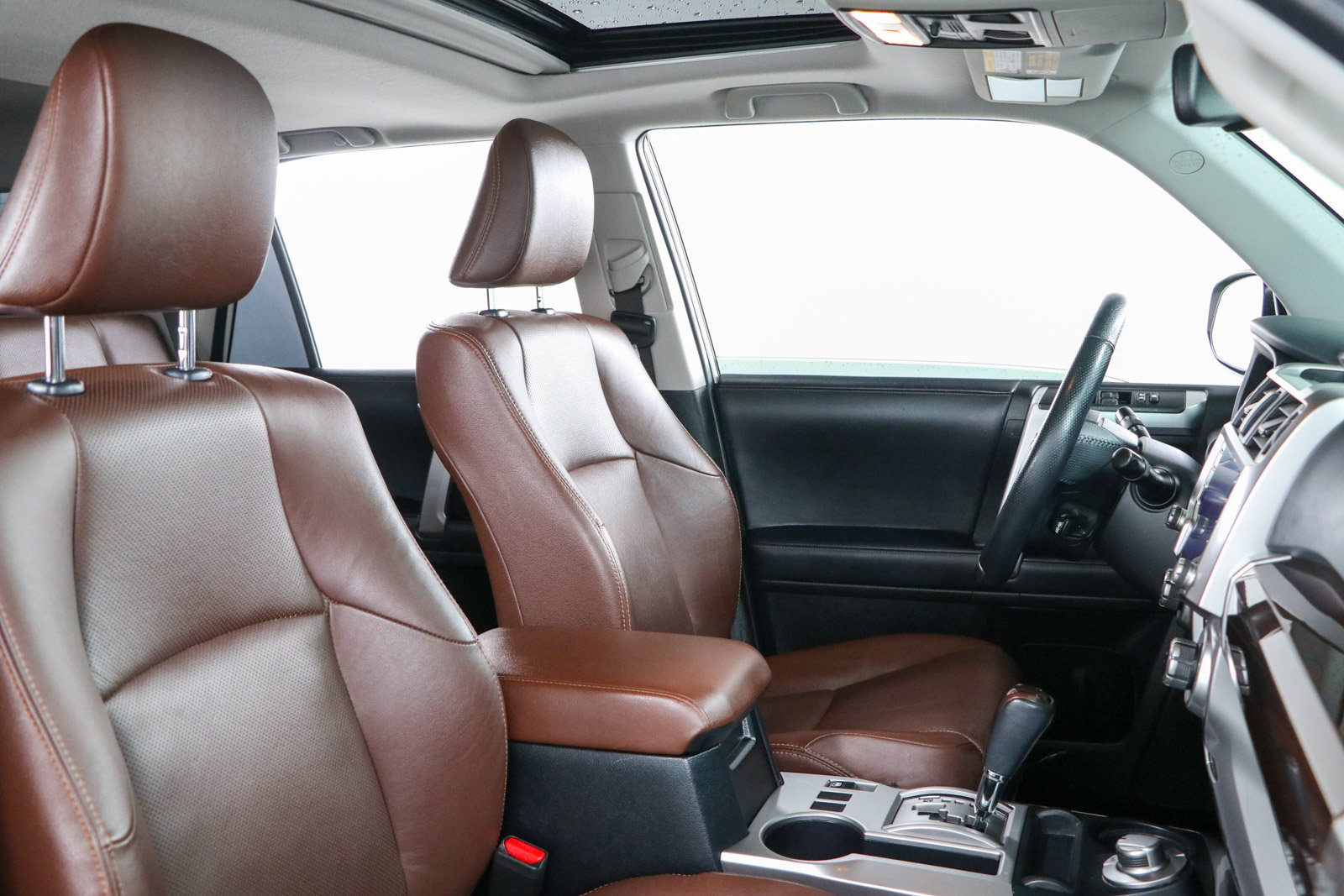 Used 2023 Toyota 4Runner Limited AWD/4WD image 28