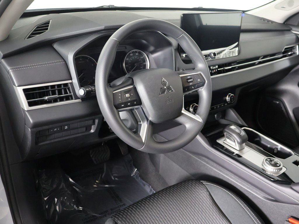 New 2026 Mitsubishi Outlander ES AWD/4WD image 26