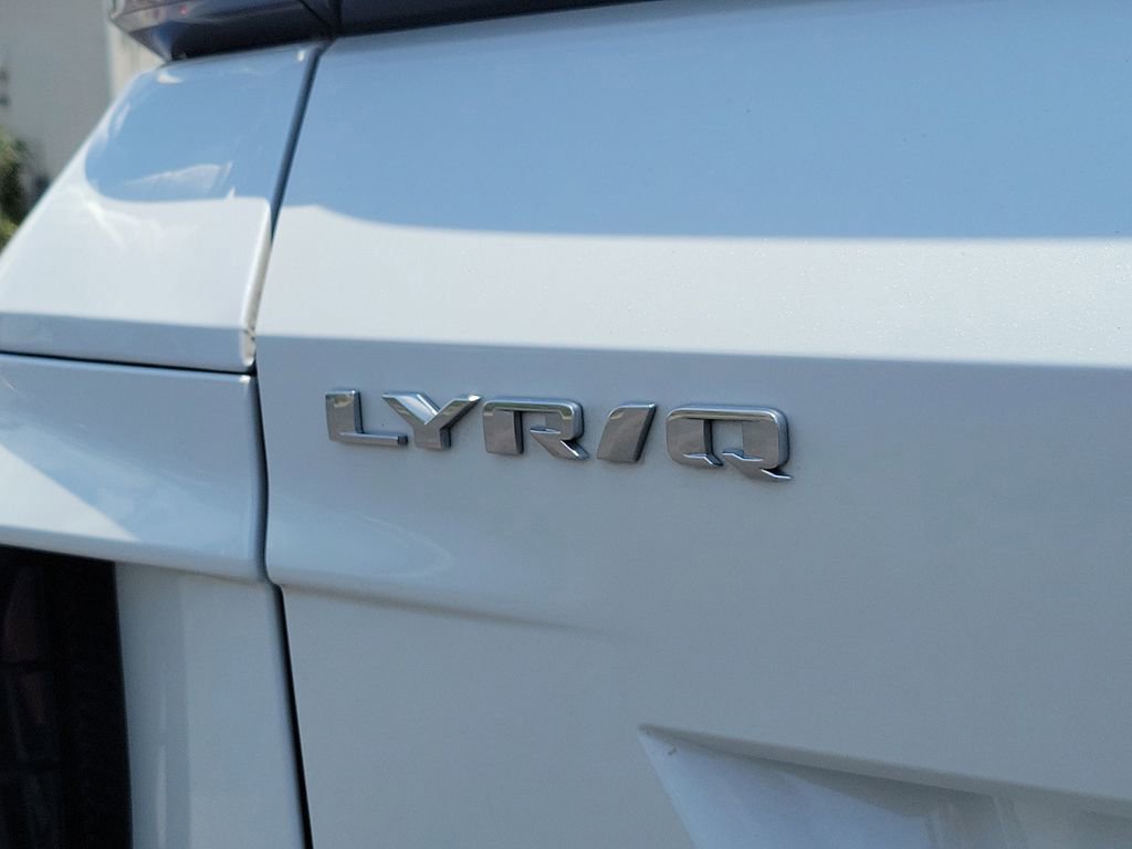 Used 2024 Cadillac Lyriq Tech w/ Driver Assist Package AWD/4WD image 27