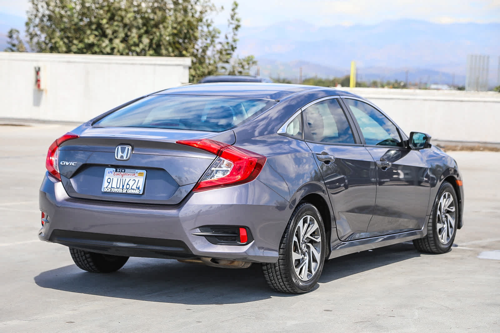 Used 2016 Honda Civic EX image 5