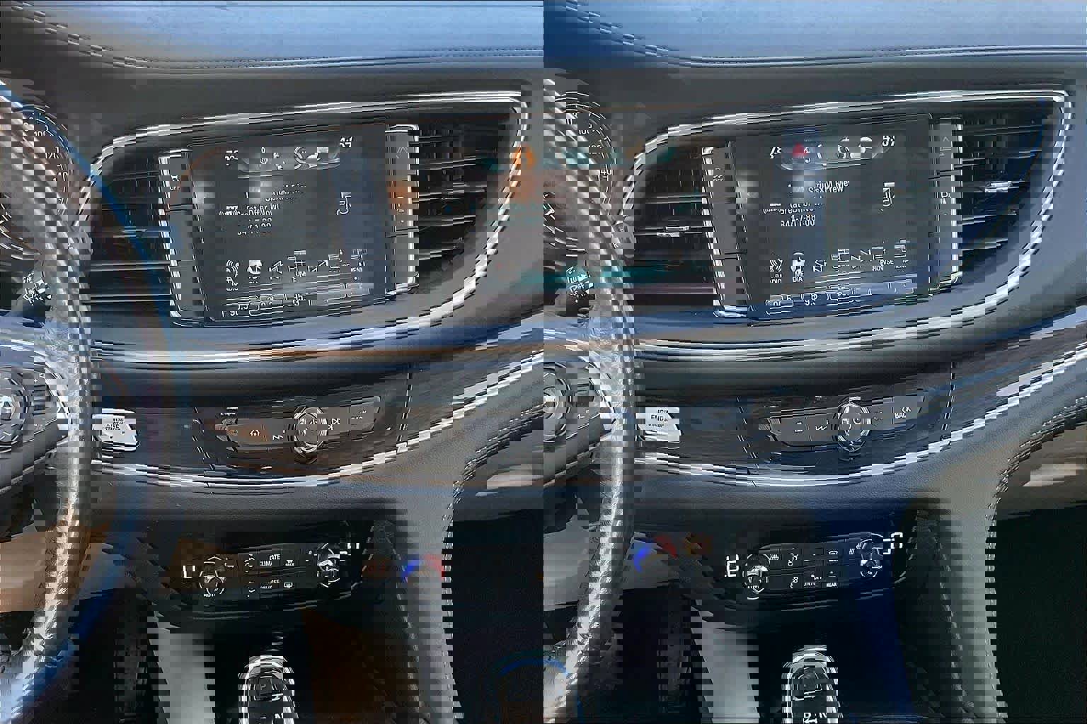 Used 2019 Buick Enclave Essence image 6