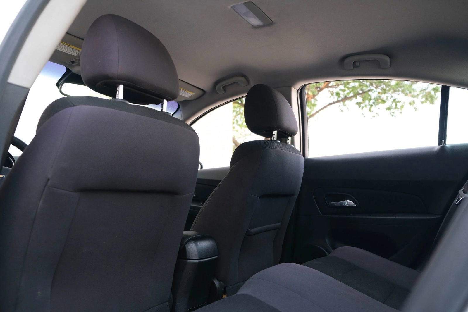 Used 2015 Chevrolet Cruze LT w/ Enhanced Safety Package FWD image 24