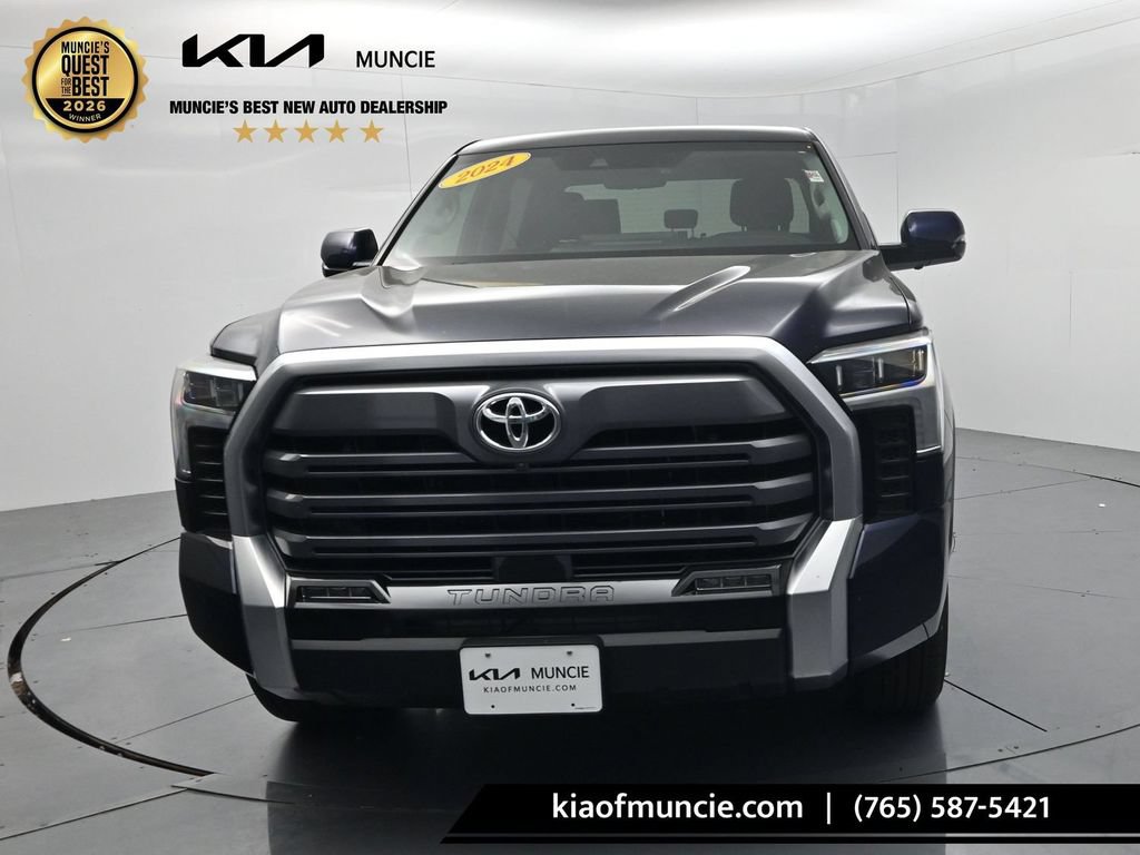 Used 2024 Toyota Tundra Limited AWD/4WD image 3