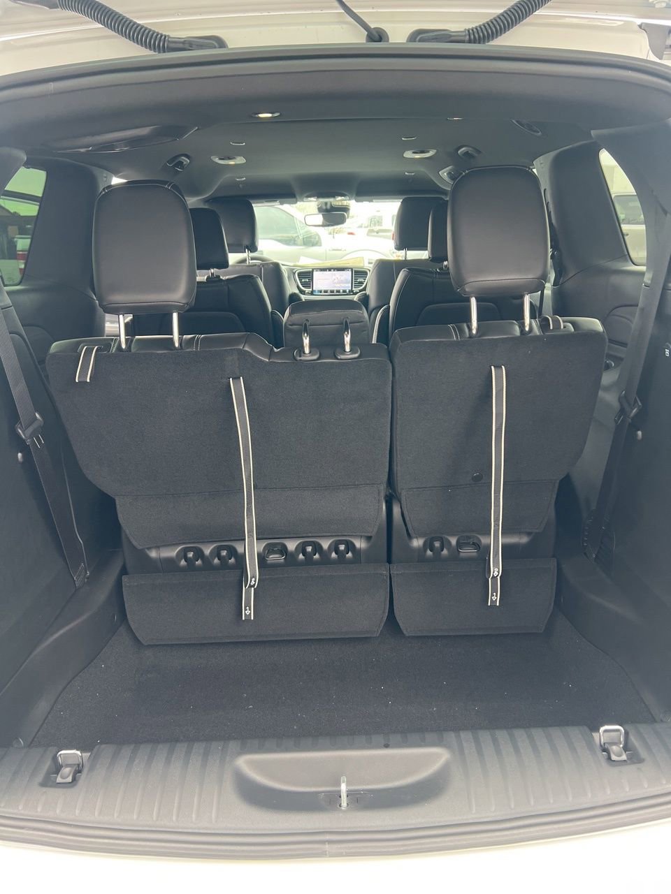 New 2026 Chrysler Pacifica Select w/ S Appearance Package image 7