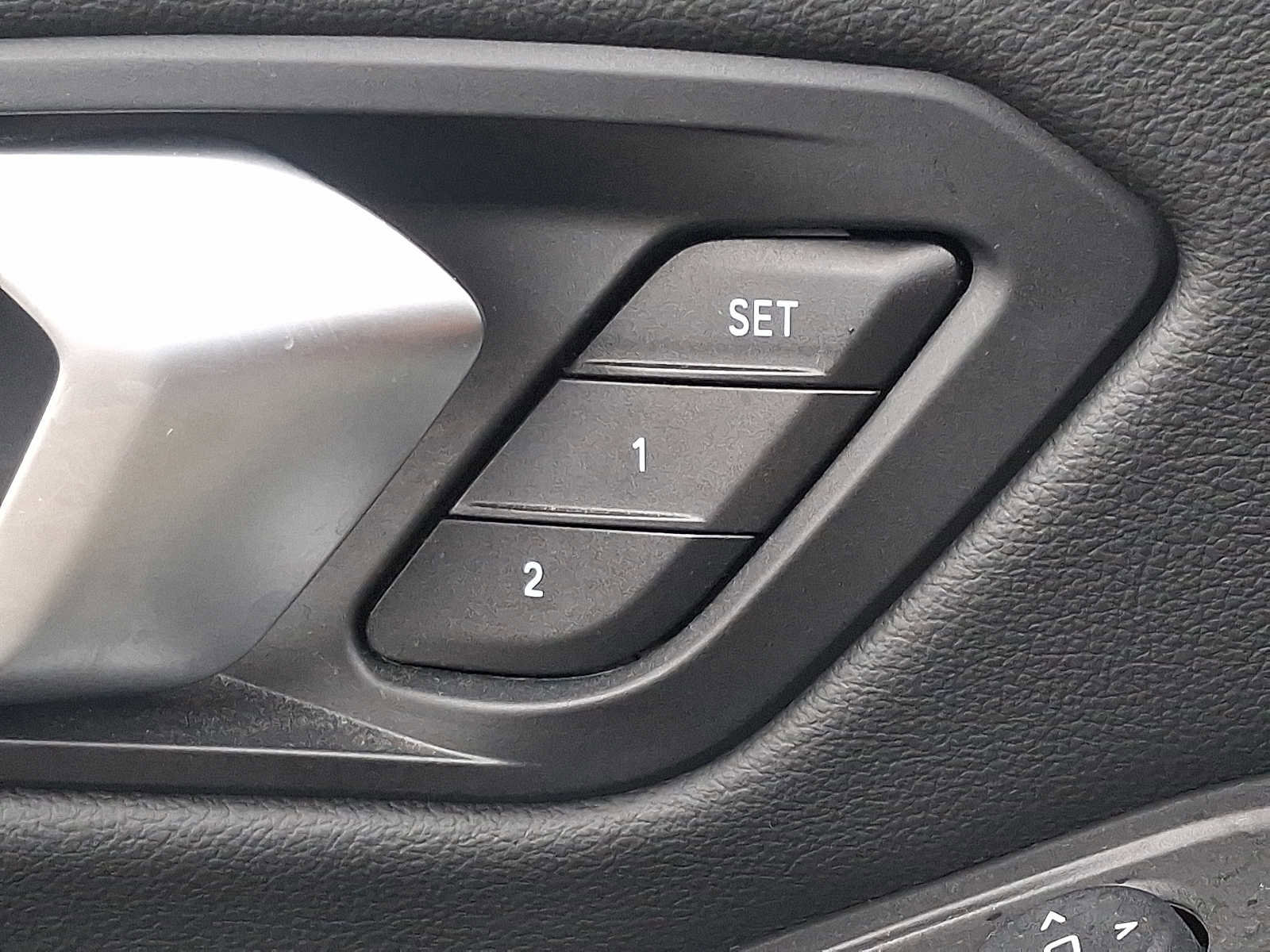 Certified 2023 BMW 330i xDrive Sedan w/ Driving Assistance Package image 26