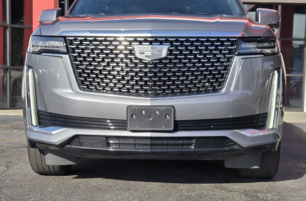 Used 2021 Cadillac Escalade Premium Luxury image 12