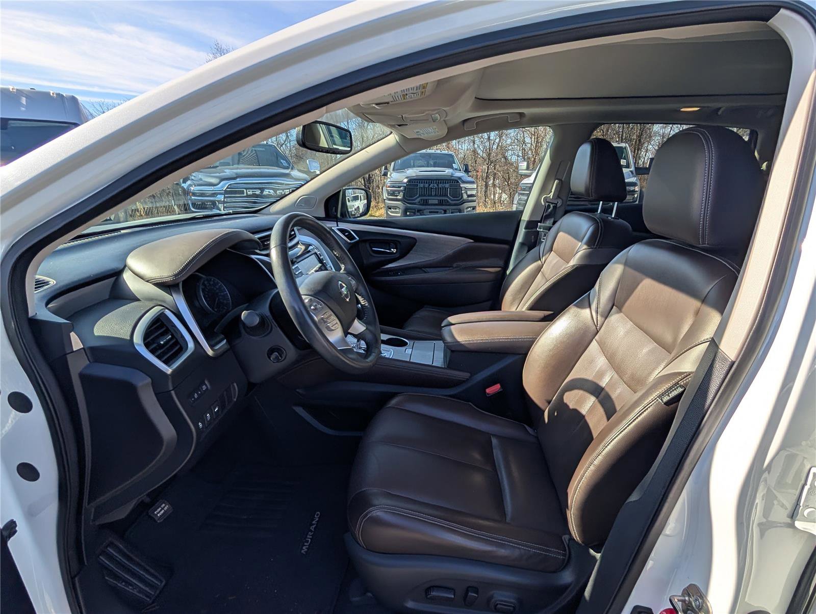 Used 2017 Nissan Murano Platinum w/ Platinum Technology Package image 16