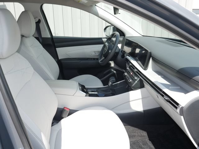 Used 2025 Hyundai Tucson SE AWD/4WD image 23