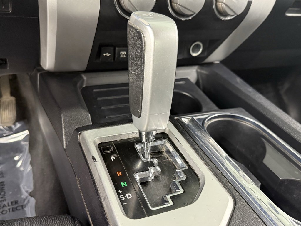 Used 2020 Toyota Tundra SR5 w/ SR5 Upgrade Package image 23