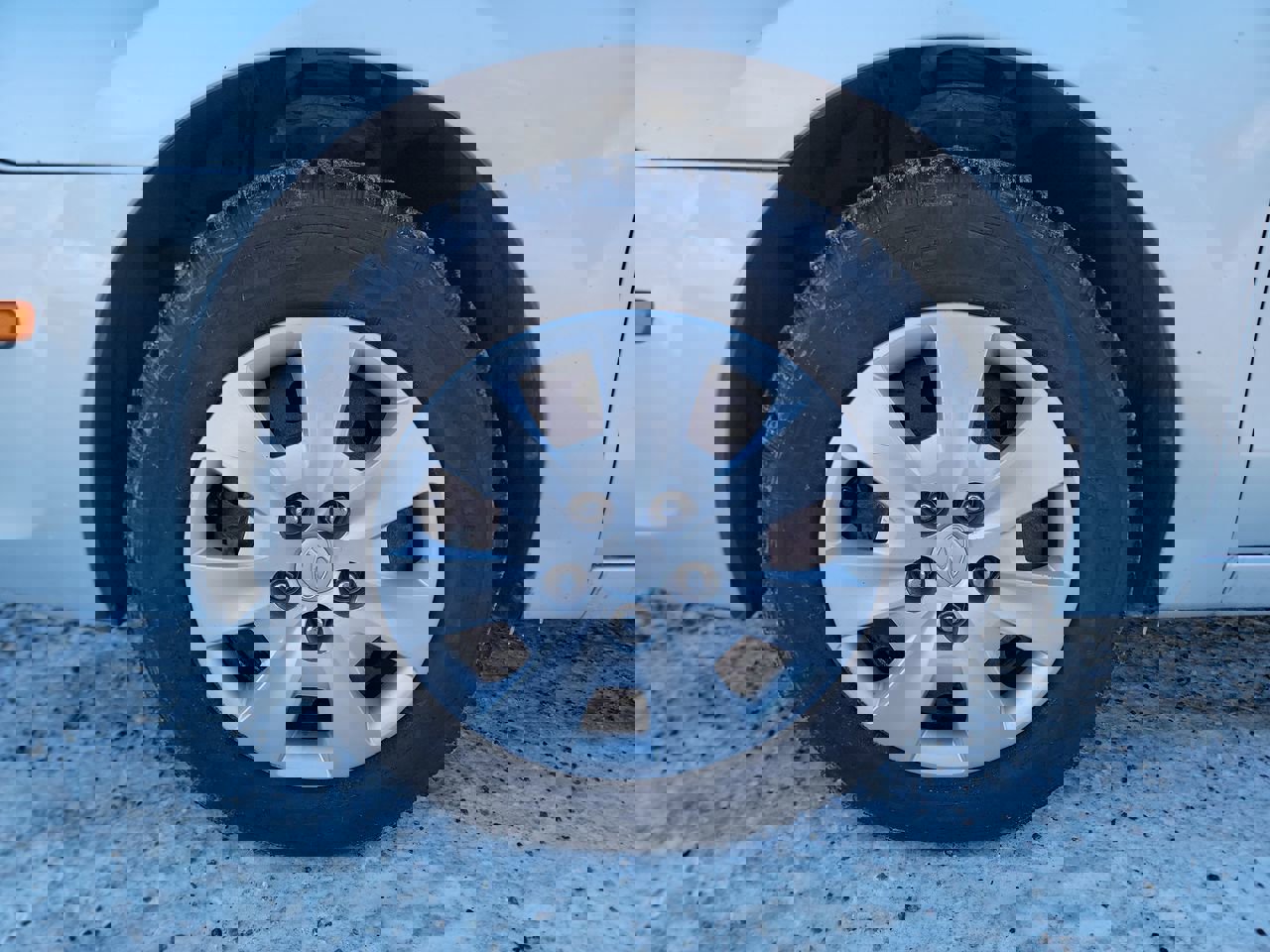 Used 2010 Hyundai Elantra GLS image 10