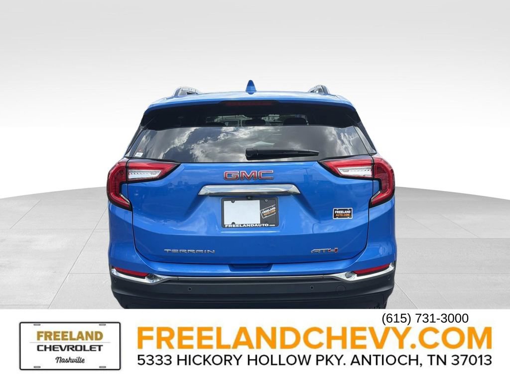 Used 2024 GMC Terrain AT4 AWD/4WD image 4