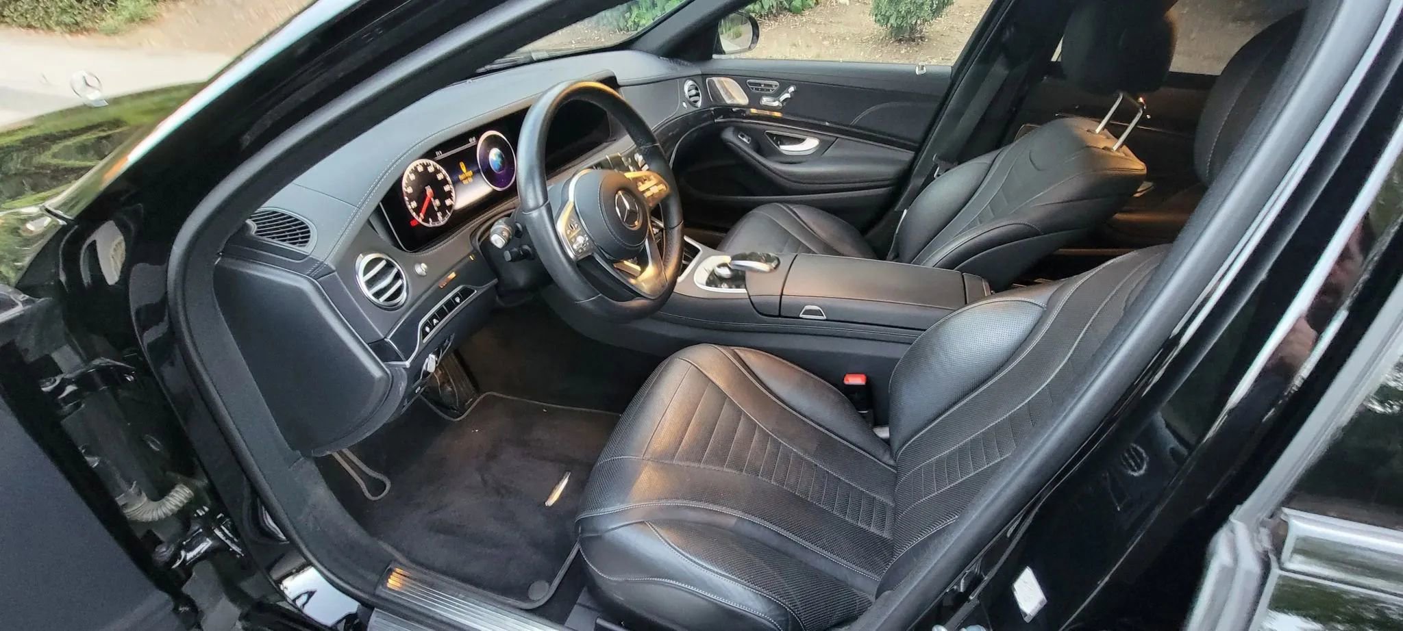 Used 2020 Mercedes-Benz S 560 Sedan image 28