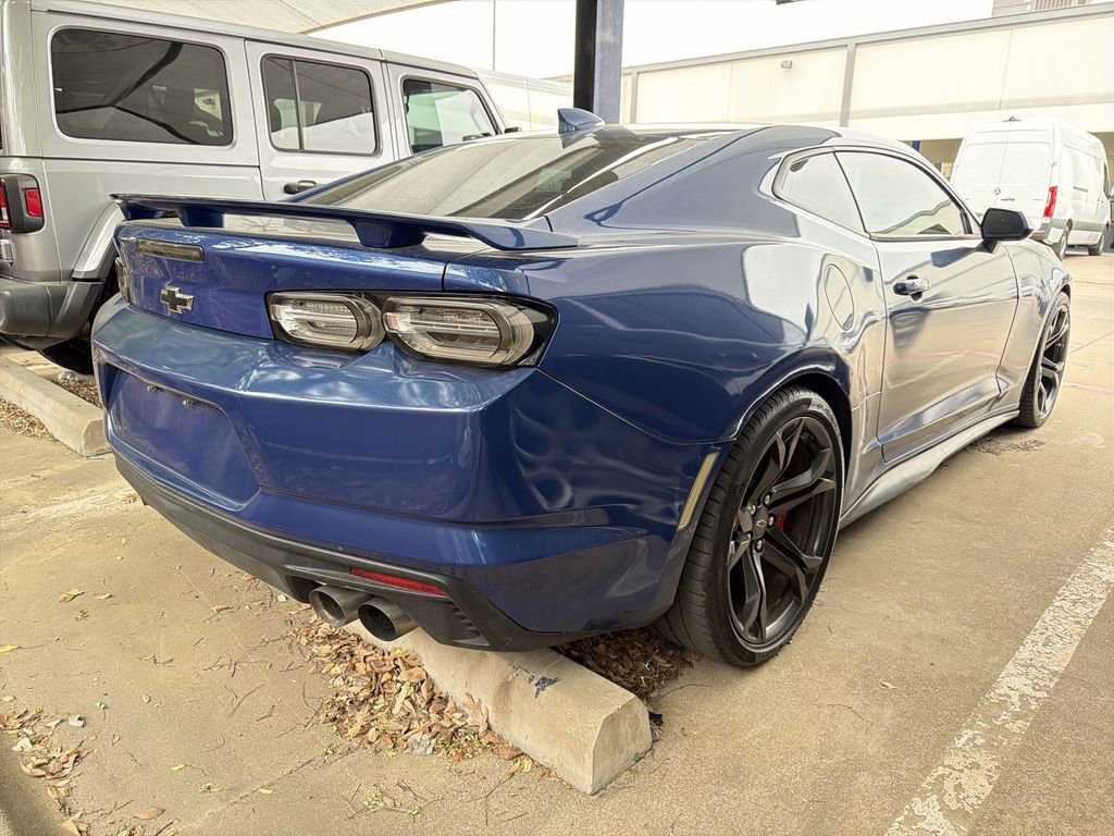 Used 2020 Chevrolet Camaro SS image 4