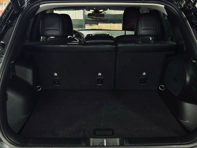 Used 2022 Jeep Cherokee Limited image 12