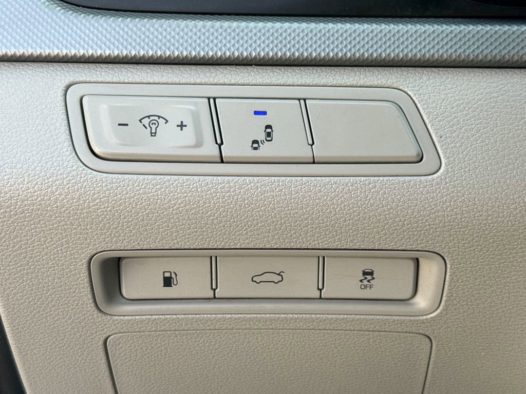 Used 2018 Hyundai Sonata SE image 14