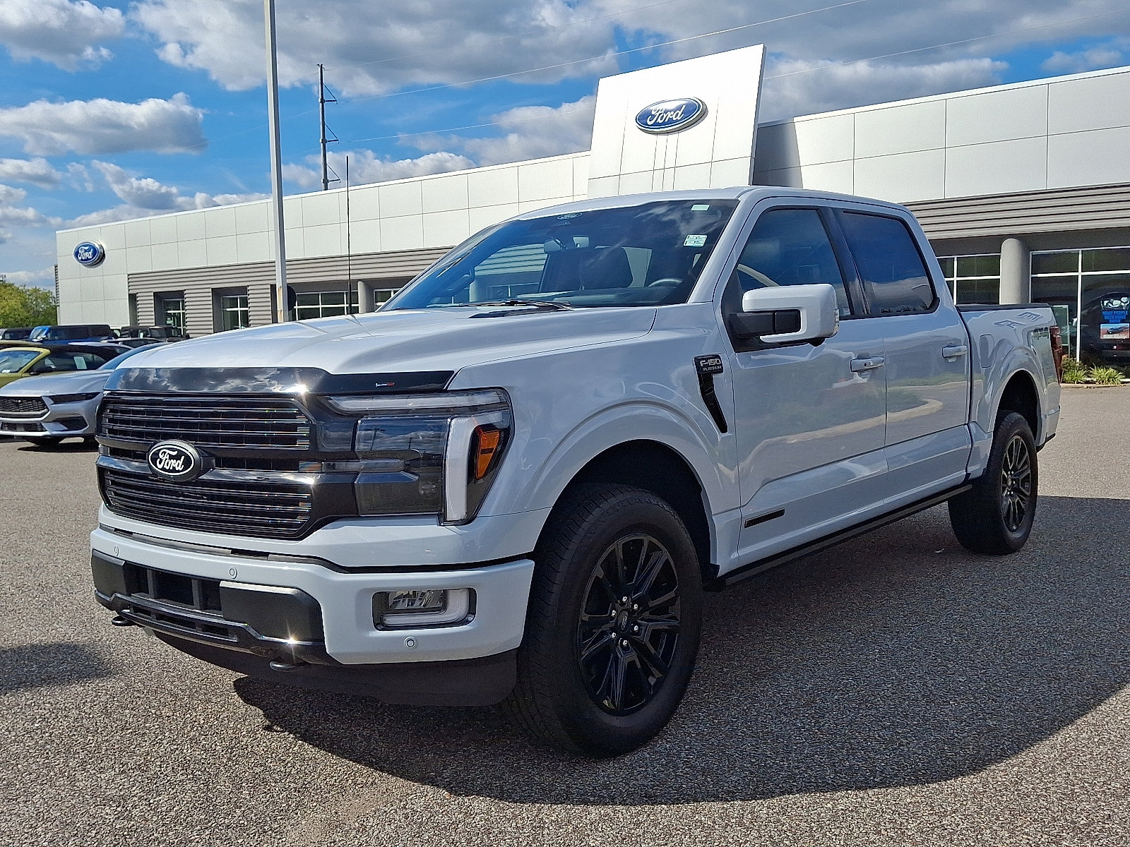 Used 2025 Ford F150 Platinum w/ Equipment Group 702A High image 4