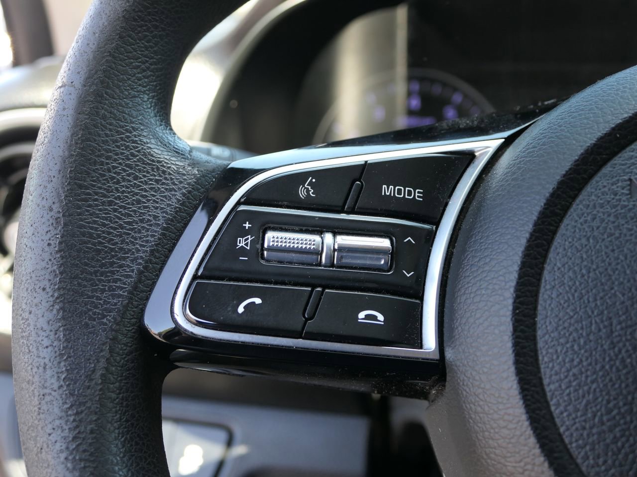 Used 2021 Kia Forte LXS FWD image 12