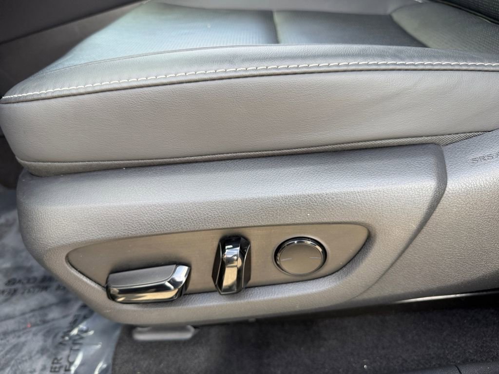 Used 2024 Lexus RX 350 Premium Plus w/ Convenience Package AWD/4WD image 16