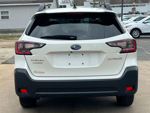 Used 2024 Subaru Outback Premium image 40